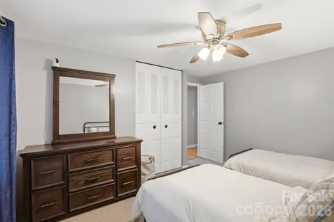 $585,000 | 6723 Rollingridge Drive, Charlotte, NC 28211