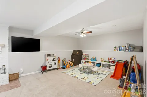 $585,000 | 6723 Rollingridge Drive, Charlotte, NC 28211