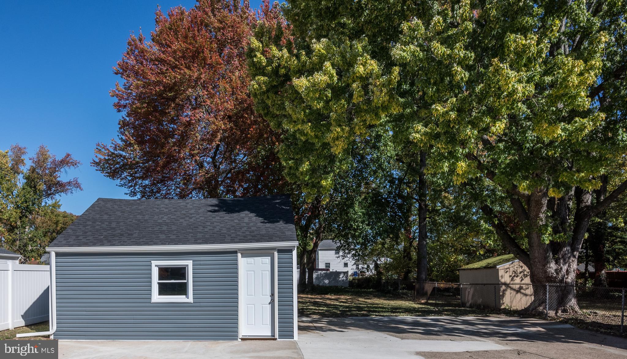 477 Buttonwood Avenue Maple Shade, NJ 08052 - Photo 8 of 32 a house that has a tree in front of it