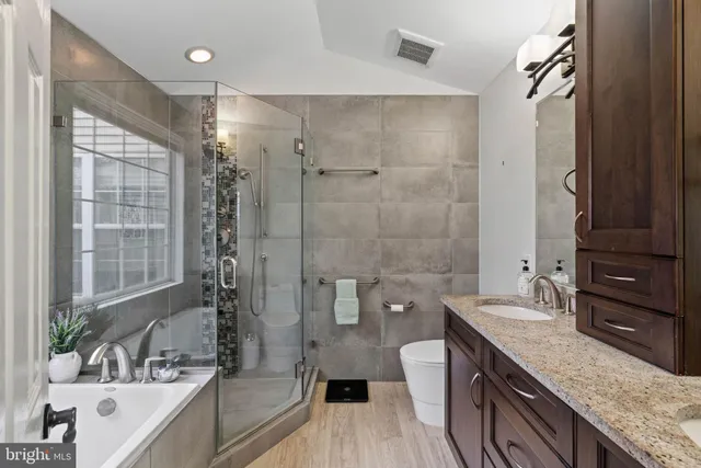 $775,000 | 6169 Windham Hill Run, Alexandria, VA 22315