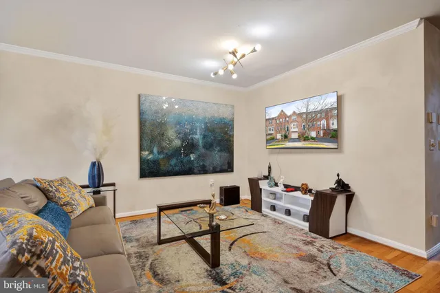 $775,000 | 6169 Windham Hill Run, Alexandria, VA 22315