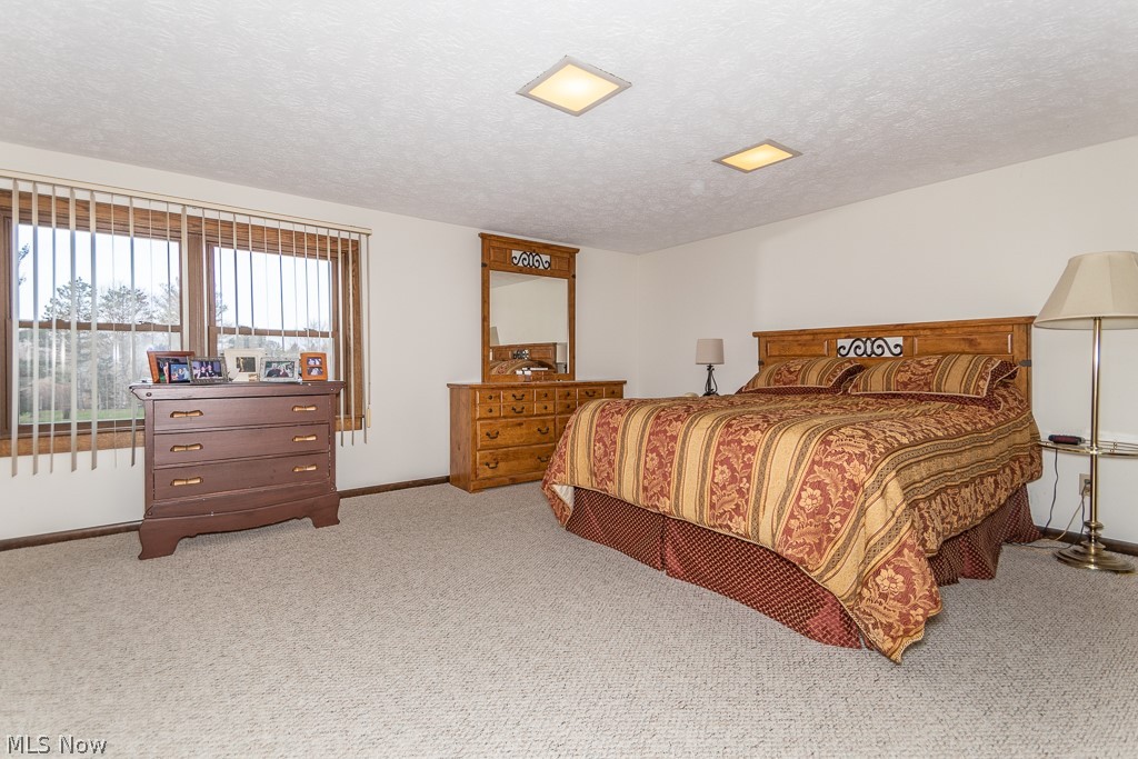 13050 Ravenna Road Chardon, OH 44024 - Photo 12 of 27