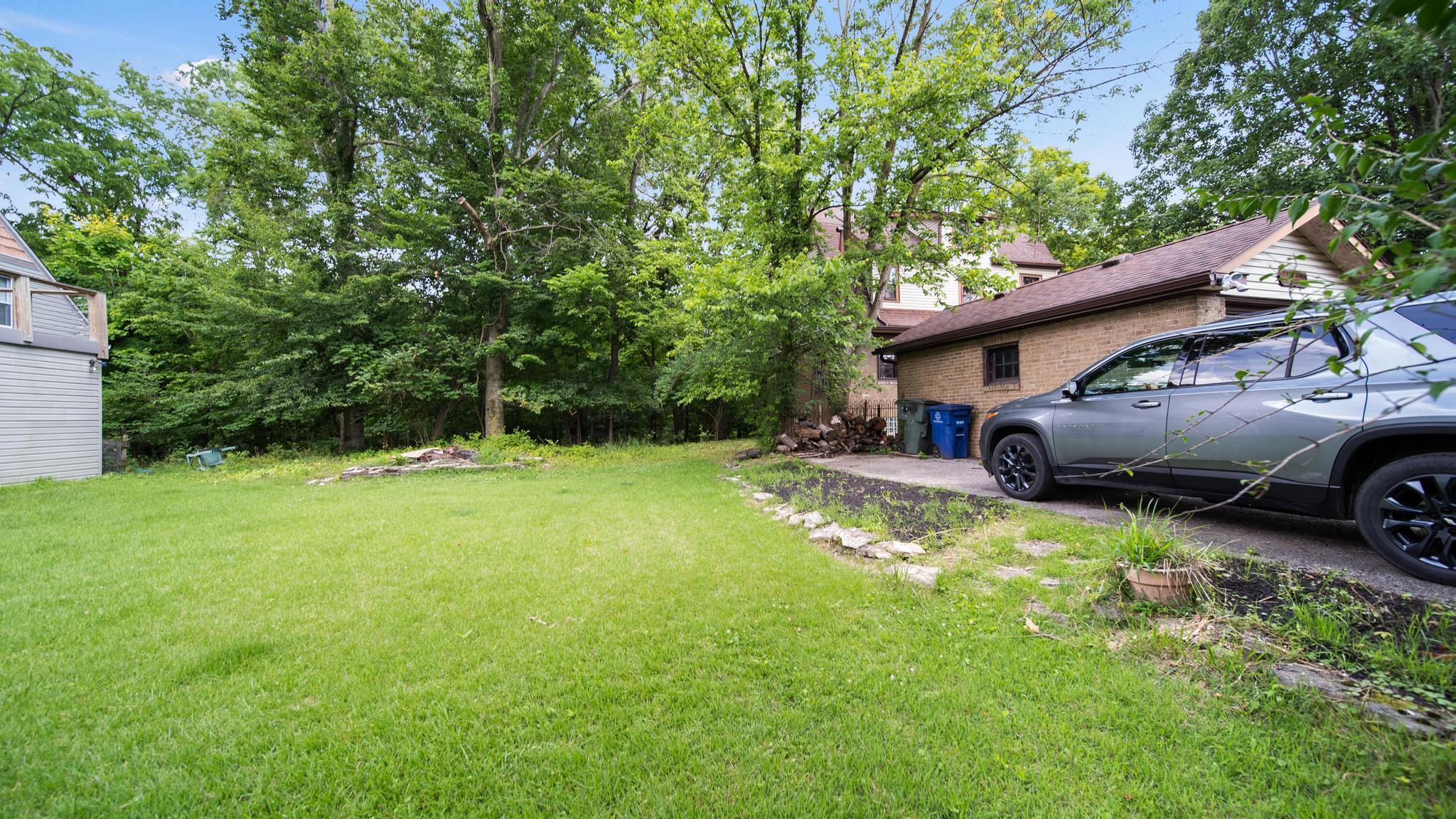 235 Walhalla Road Columbus, OH 43202 - Photo 37 of 48 031--FULL