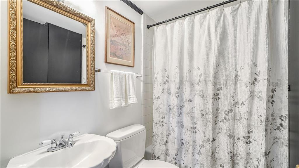 922 Chartres Street, Unit E New Orleans, LA 70116 - Photo 13 of 17