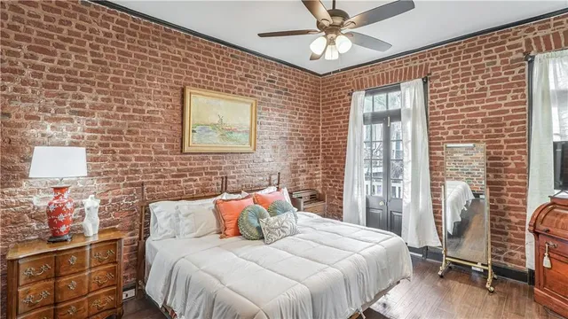 $3,300 | 922 Chartres Street, Unit E, New Orleans, LA 70116