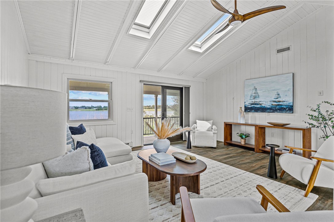 212 Round Pond Road Little Compton, RI 02837 - Photo 9 of 44