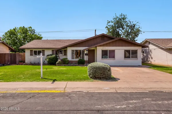 $535,000 | 233 East Cairo Drive, Tempe, AZ 85282