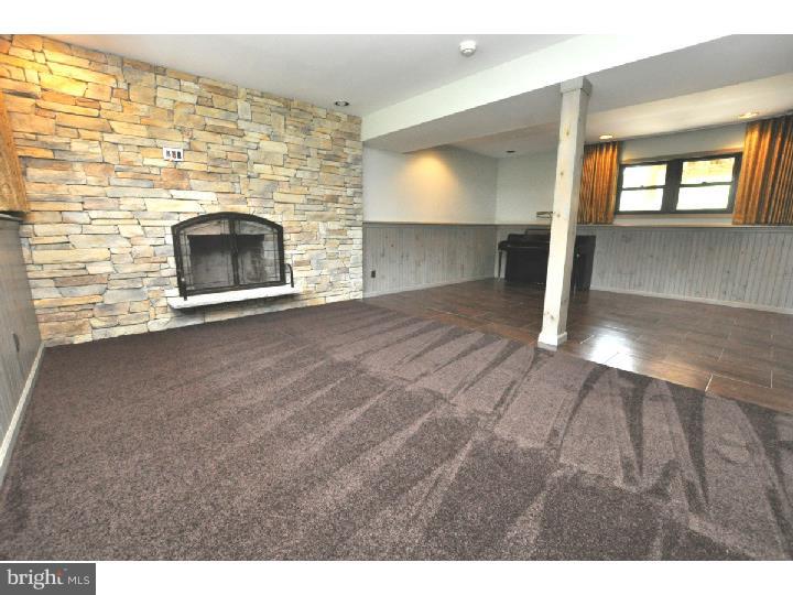 383 Indian Mills Road Shamong, NJ 08088 - Photo 11 of 25 Family Room