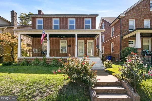 $2,850 | 226 Carroll Parkway, Unit B, Frederick, MD 21701