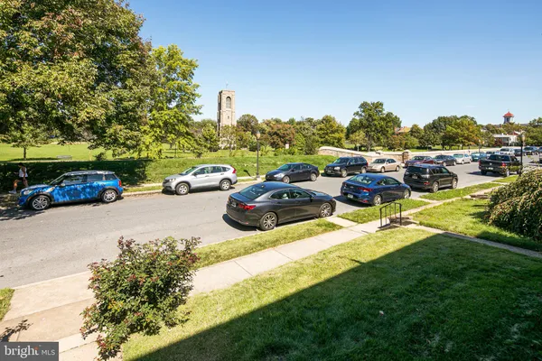 $2,850 | 226 Carroll Parkway, Unit B, Frederick, MD 21701