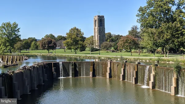 $2,850 | 226 Carroll Parkway, Unit B, Frederick, MD 21701