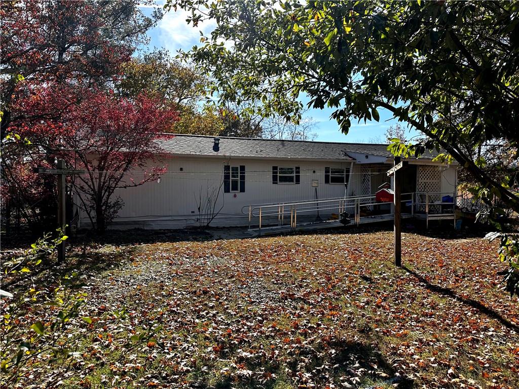 192 Pekar Road Point Marion, PA 15474 - Photo 4 of 16