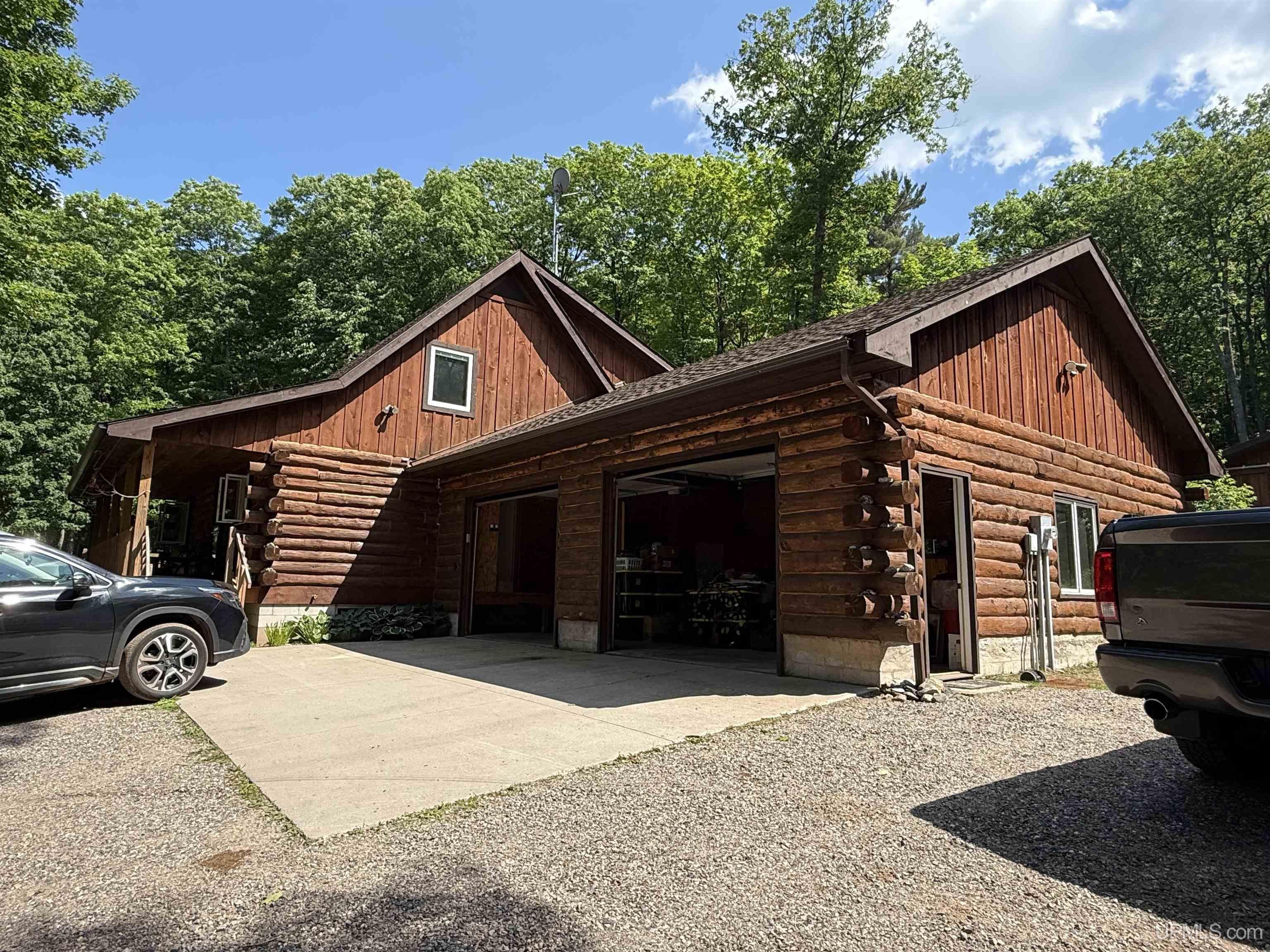 40 Moon Shadow Ridge Negaunee, MI 49866 - Photo 2 of 24