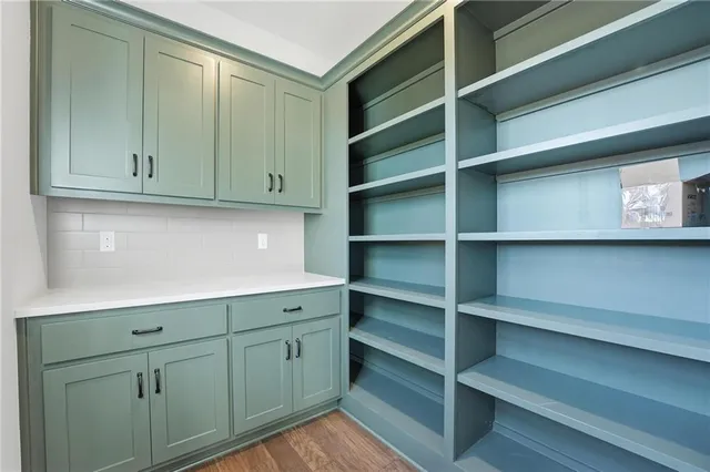 $674,999 | 10427 North Mulberry Street, Kansas City, MO 64155