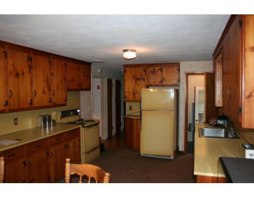 34 West Allen Ridge Road Springfield, MA 01118 - Photo 5 of 5