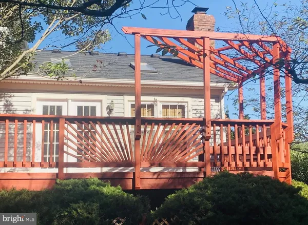 $3,899 | 13312 Glen Taylor Lane, Herndon, VA 20171