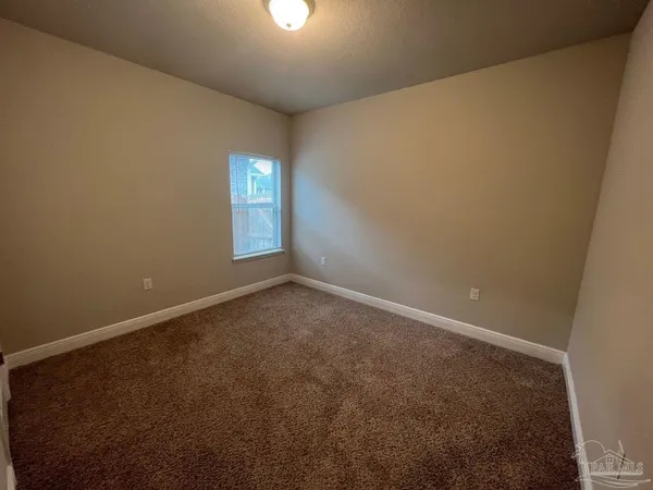 $2,195 | 5319 Red Shoulder Road, Pace, FL 32571
