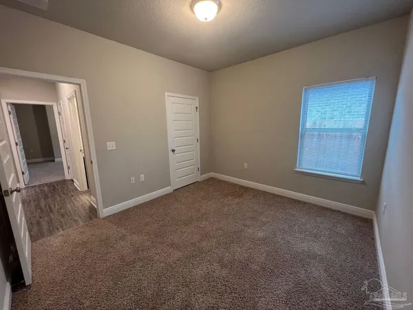 $2,195 | 5319 Red Shoulder Road, Pace, FL 32571