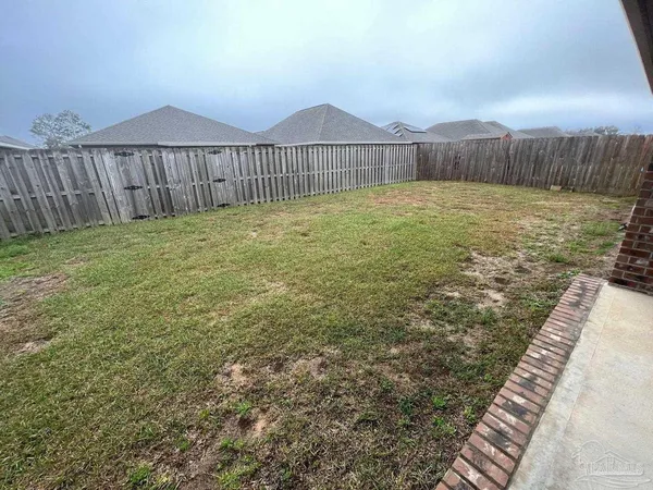 $2,195 | 5319 Red Shoulder Road, Pace, FL 32571