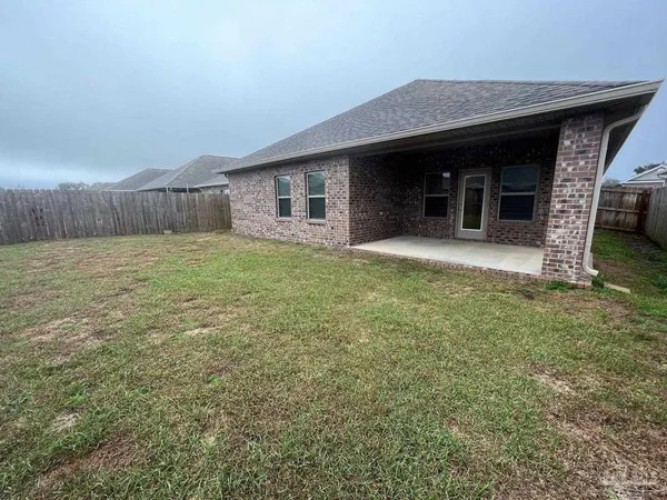 $2,195 | 5319 Red Shoulder Road, Pace, FL 32571