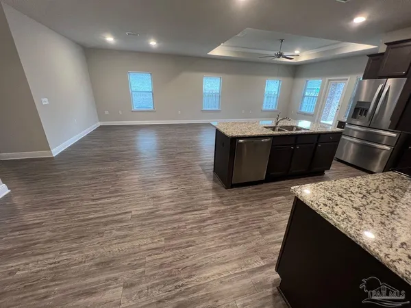 $2,195 | 5319 Red Shoulder Road, Pace, FL 32571