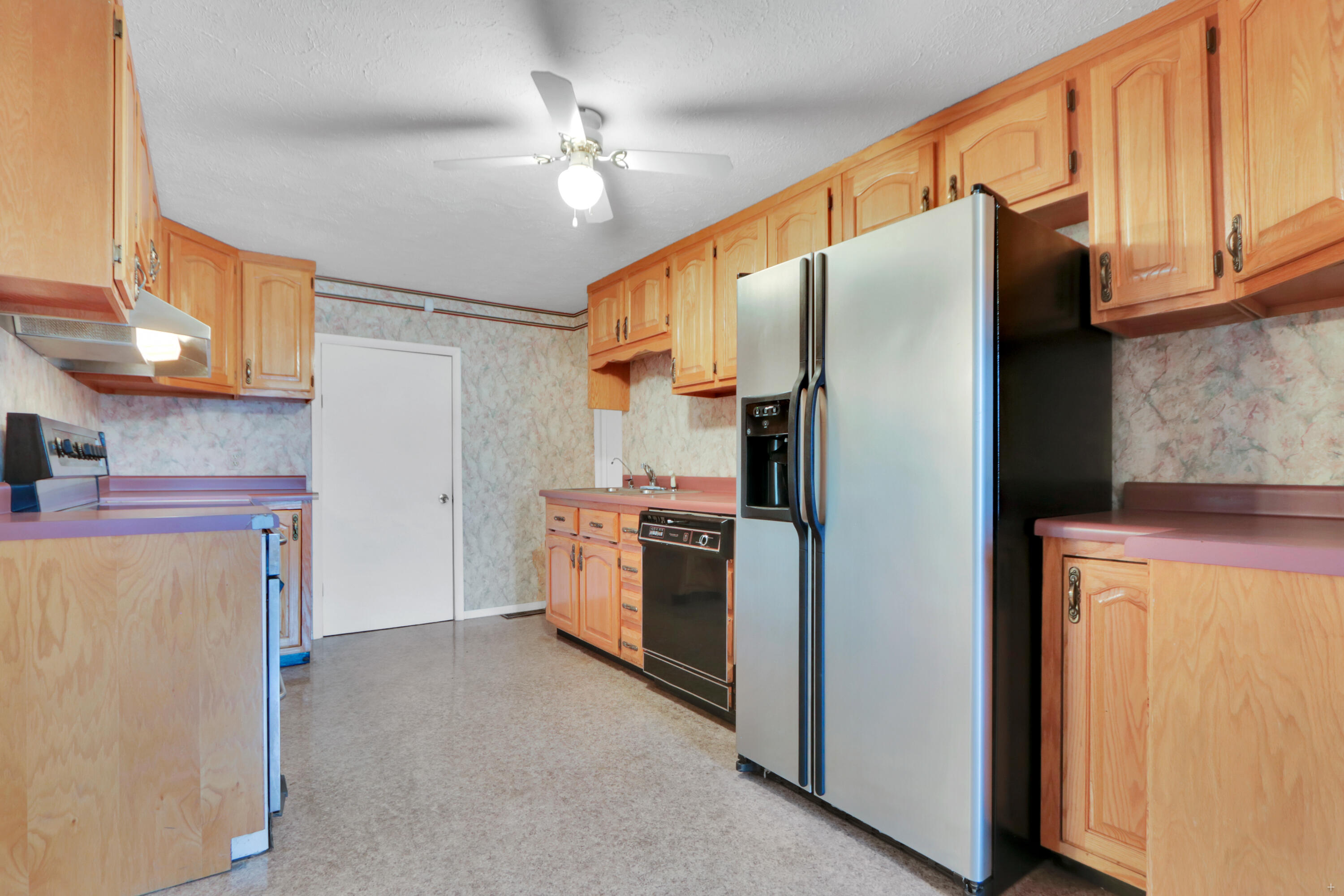 212 Buffalo Road Oneida, TN 37841 - Photo 12 of 27 Positive Perceptions-6