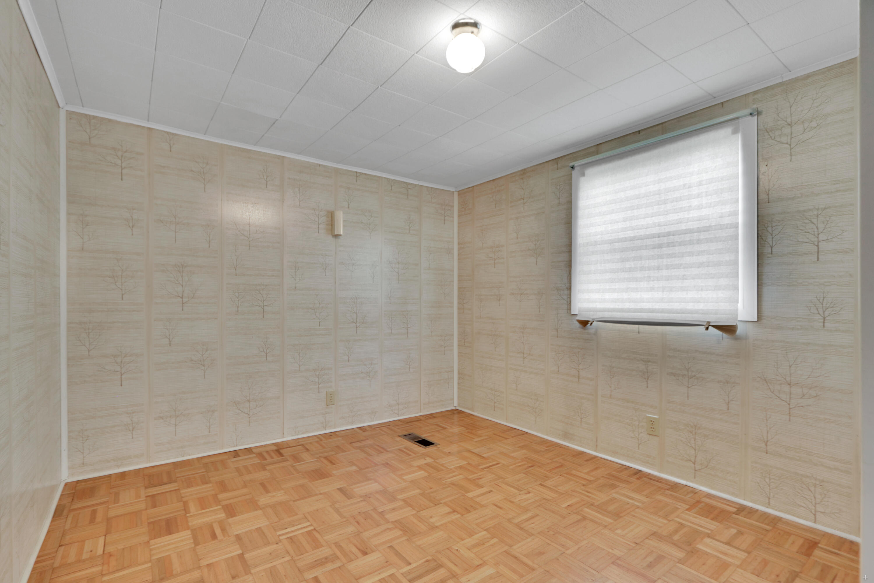212 Buffalo Road Oneida, TN 37841 - Photo 9 of 27 Positive Perceptions-9