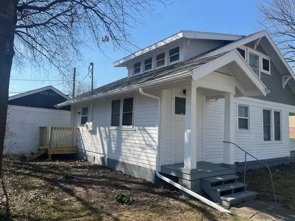 $159,950 | 325 Brown Avenue, Osawatomie, KS 66064
