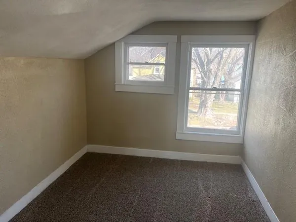 $159,950 | 325 Brown Avenue, Osawatomie, KS 66064