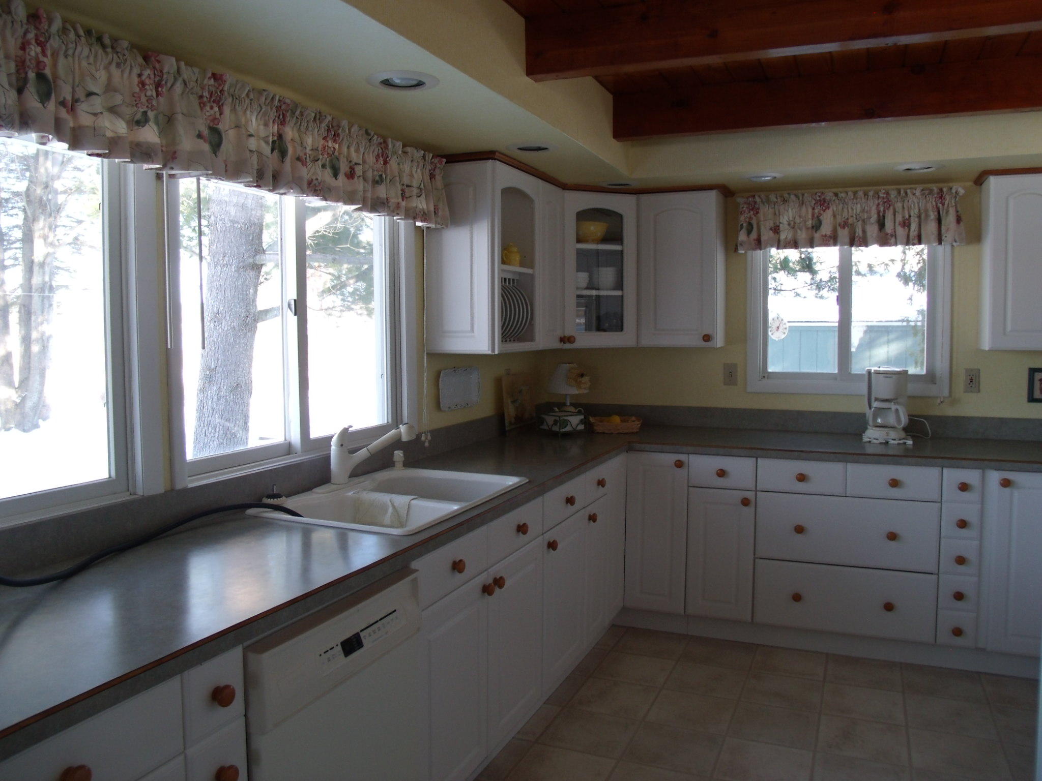 4696 Inland Rte Drive Indian River, MI 49749 - Photo 10 of 32 Gallery Image 10