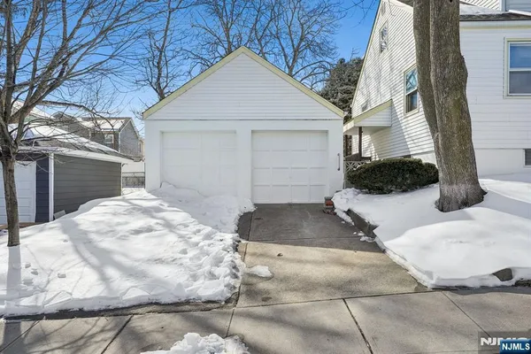 $888,000 | 649 8th Street, Carlstadt, NJ 07072