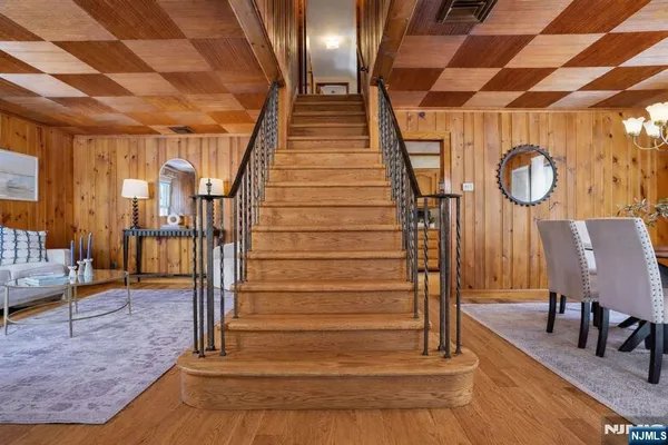 $888,000 | 649 8th Street, Carlstadt, NJ 07072