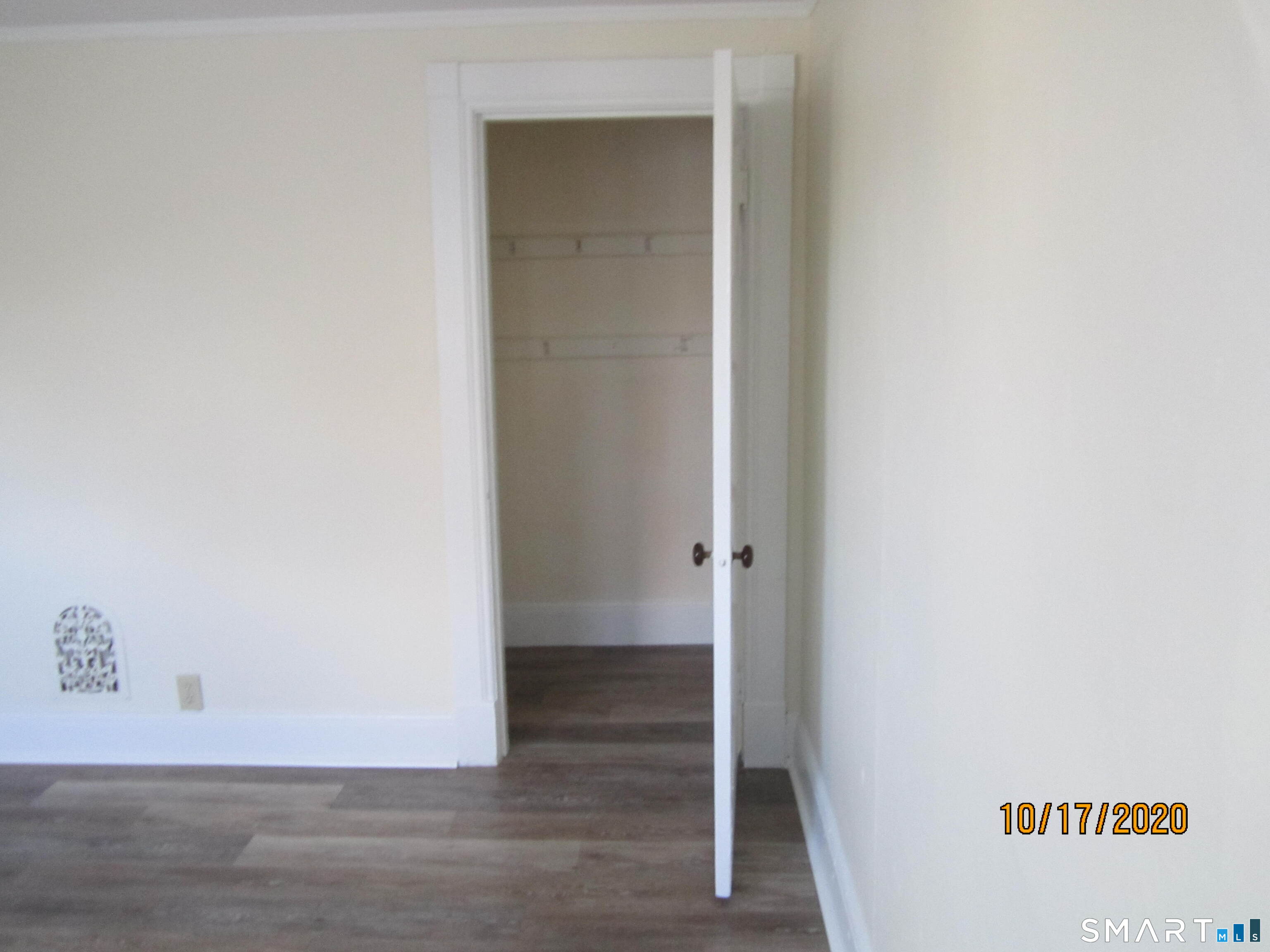 1085 Broad Street Meriden, CT 06450 - Photo 4 of 12