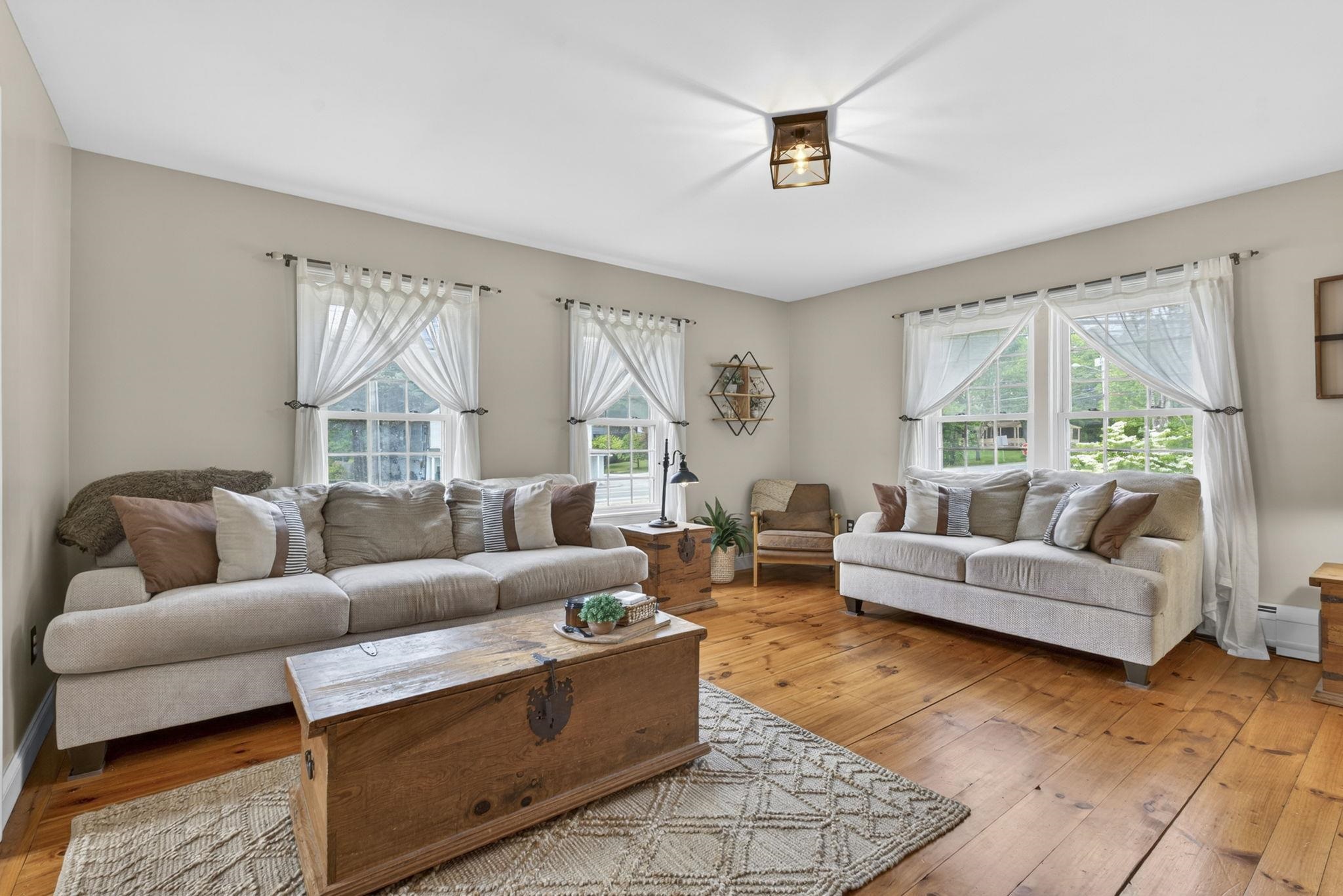 376 Main Street Hopkinton, NH 03229 - Photo 23 of 57