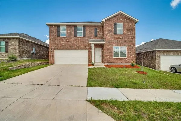 $2,400 | 731 Yorkshire Drive, Lavon, TX 75166