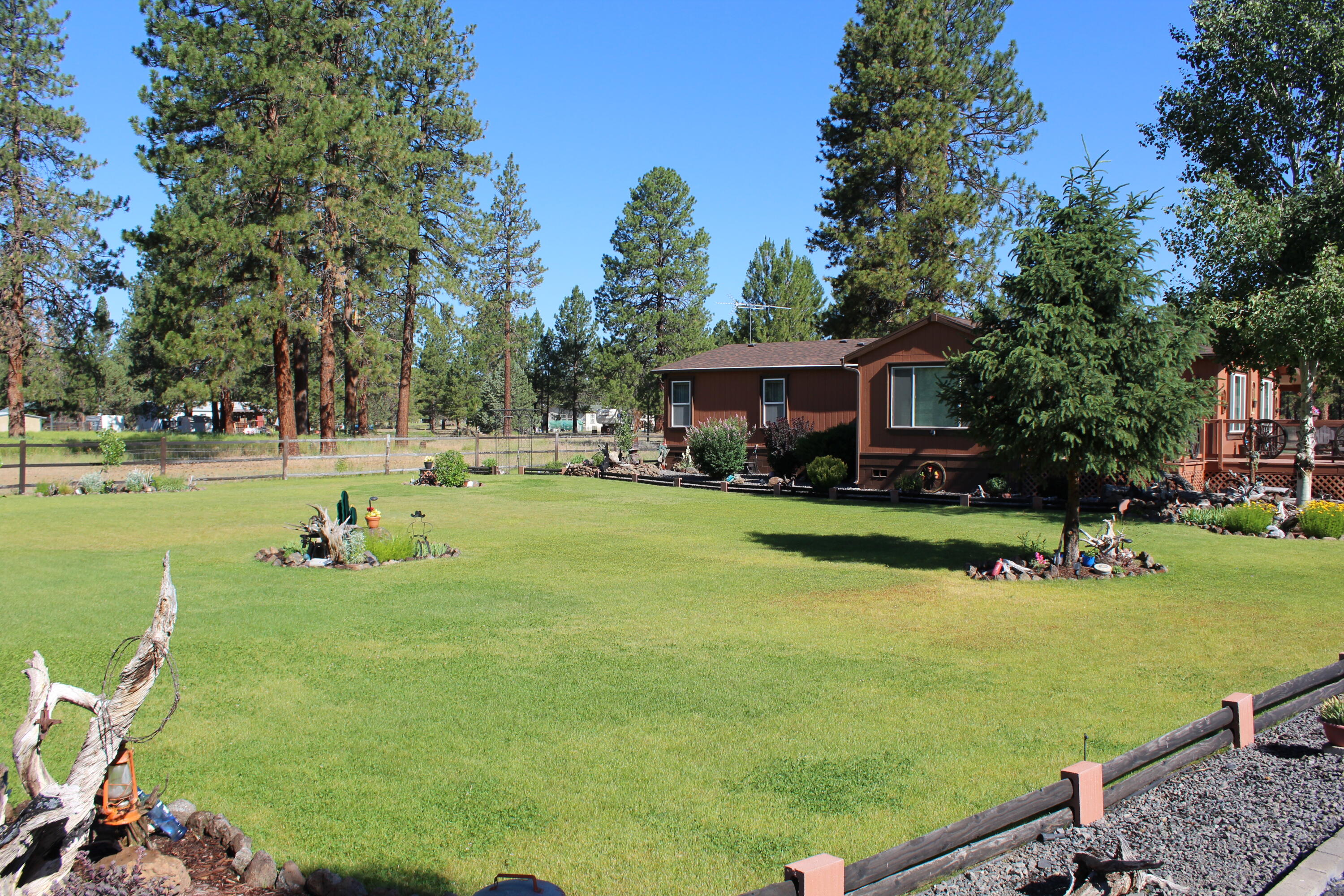 32957 Keno Springs Road Bonanza, OR 97623 - Photo 5 of 58 IMG_4681