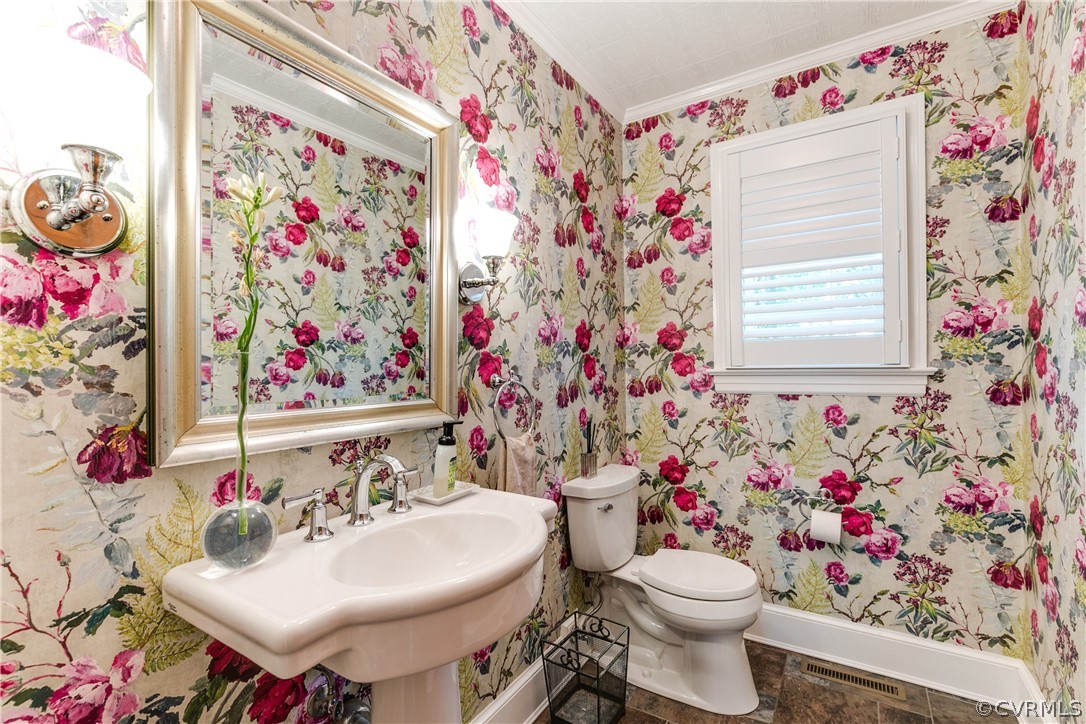 27 Dahlgren Road Henrico, VA 23238 - Photo 23 of 47 Half Bath