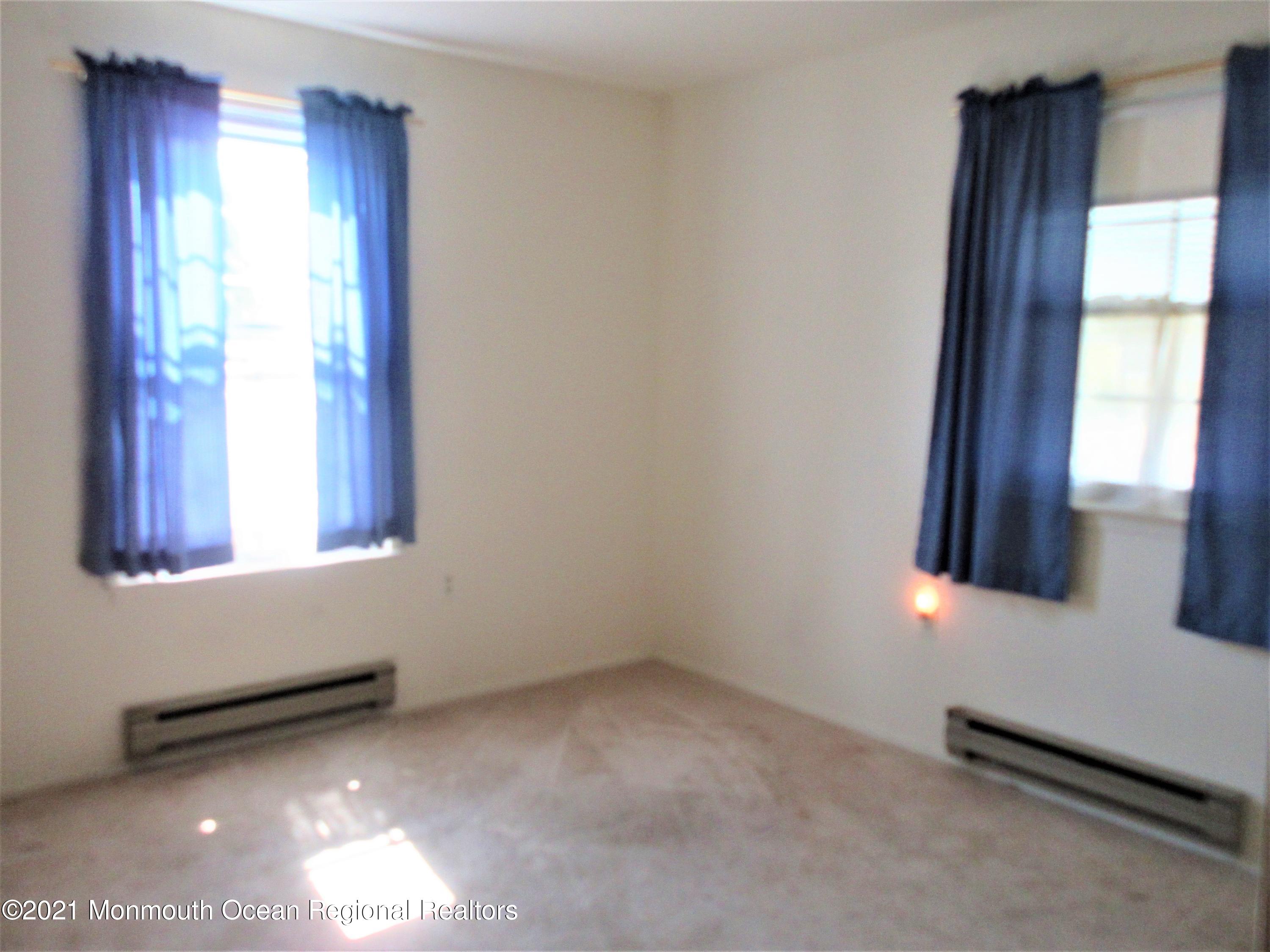 1 Stonybrook Road, Unit 60 Whiting, NJ 08759 - Photo 17 of 24 IMG_1196