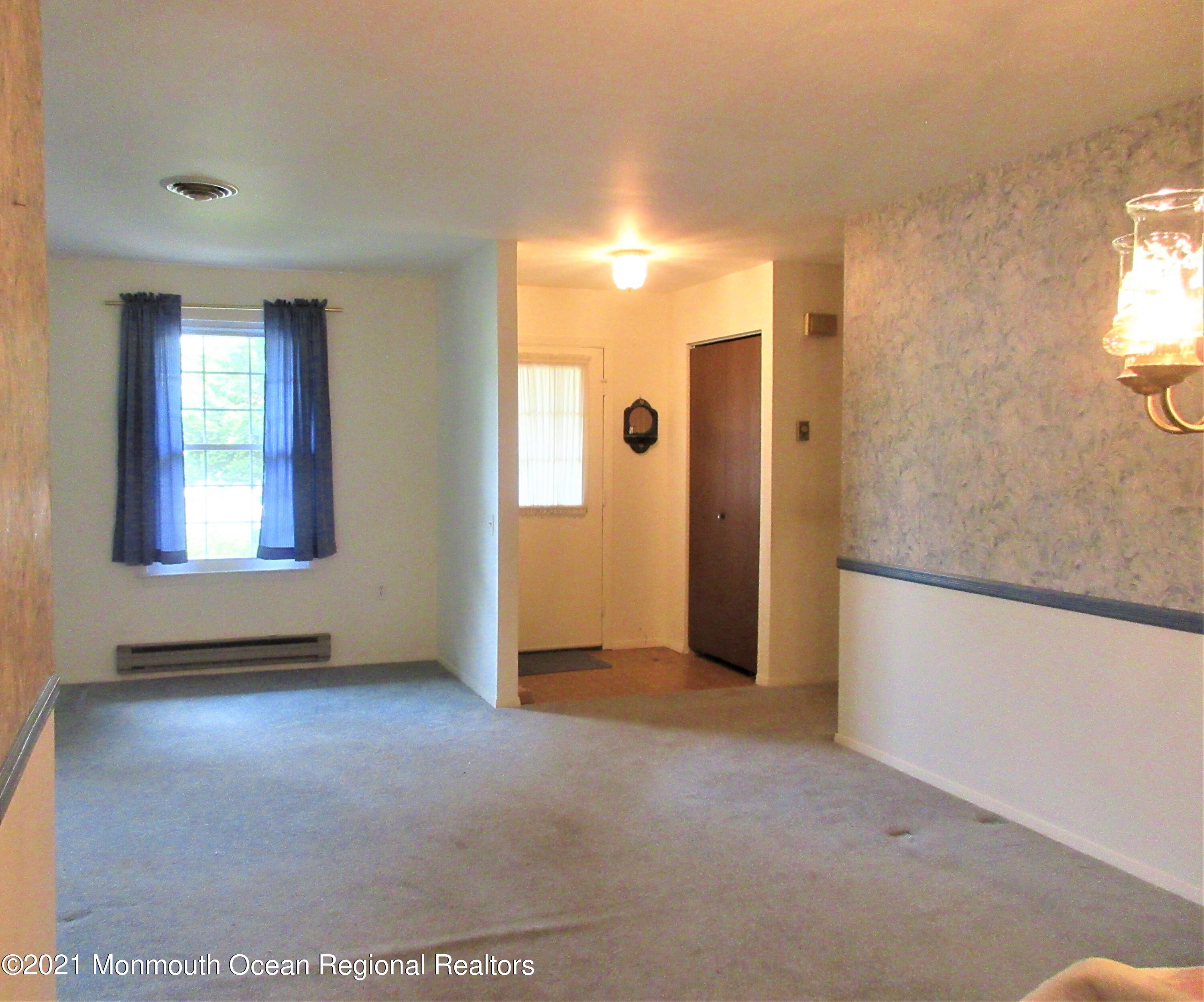 1 Stonybrook Road, Unit 60 Whiting, NJ 08759 - Photo 9 of 24 IMG_1208