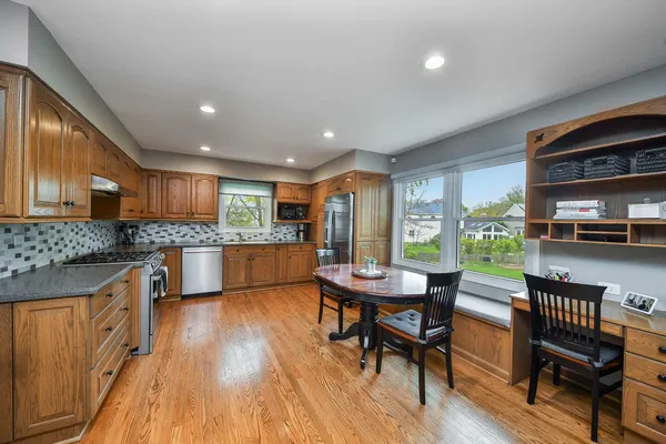 $849,000 | 46 Sussex Court, Naperville, IL 60540
