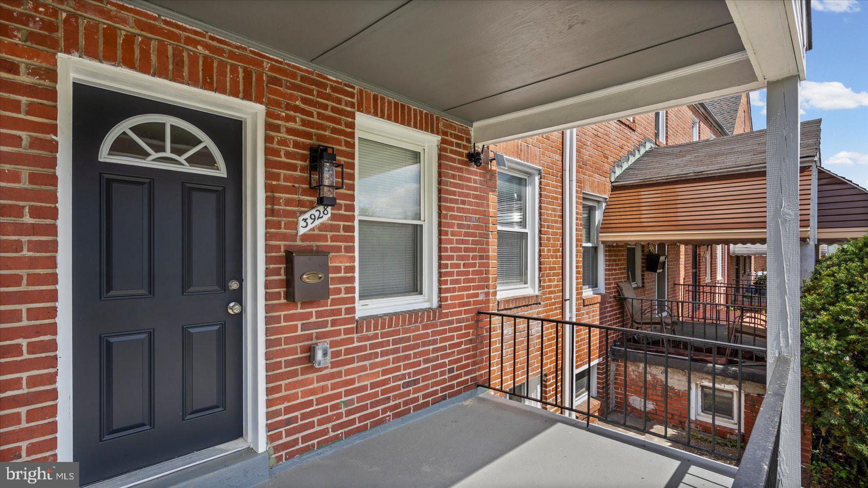 3928 Grantley Road Baltimore, MD 21215 - Photo 4 of 41 Gallery Image 4