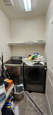 $375,000 | 8107 Laughing Falcon Trail, Conroe, TX 77385