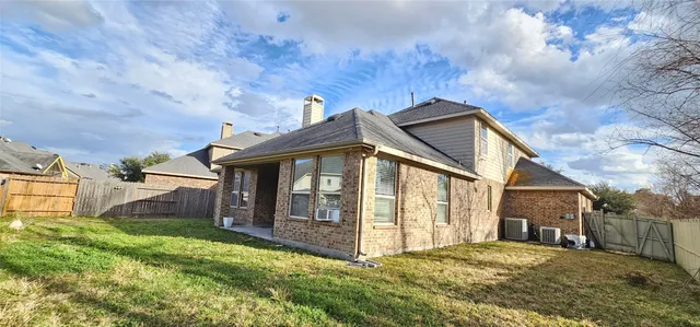 $375,000 | 8107 Laughing Falcon Trail, Conroe, TX 77385