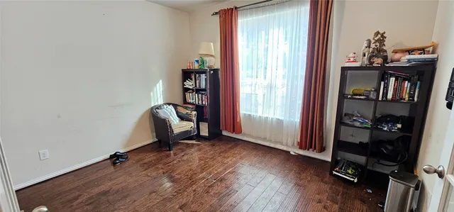 $375,000 | 8107 Laughing Falcon Trail, Conroe, TX 77385