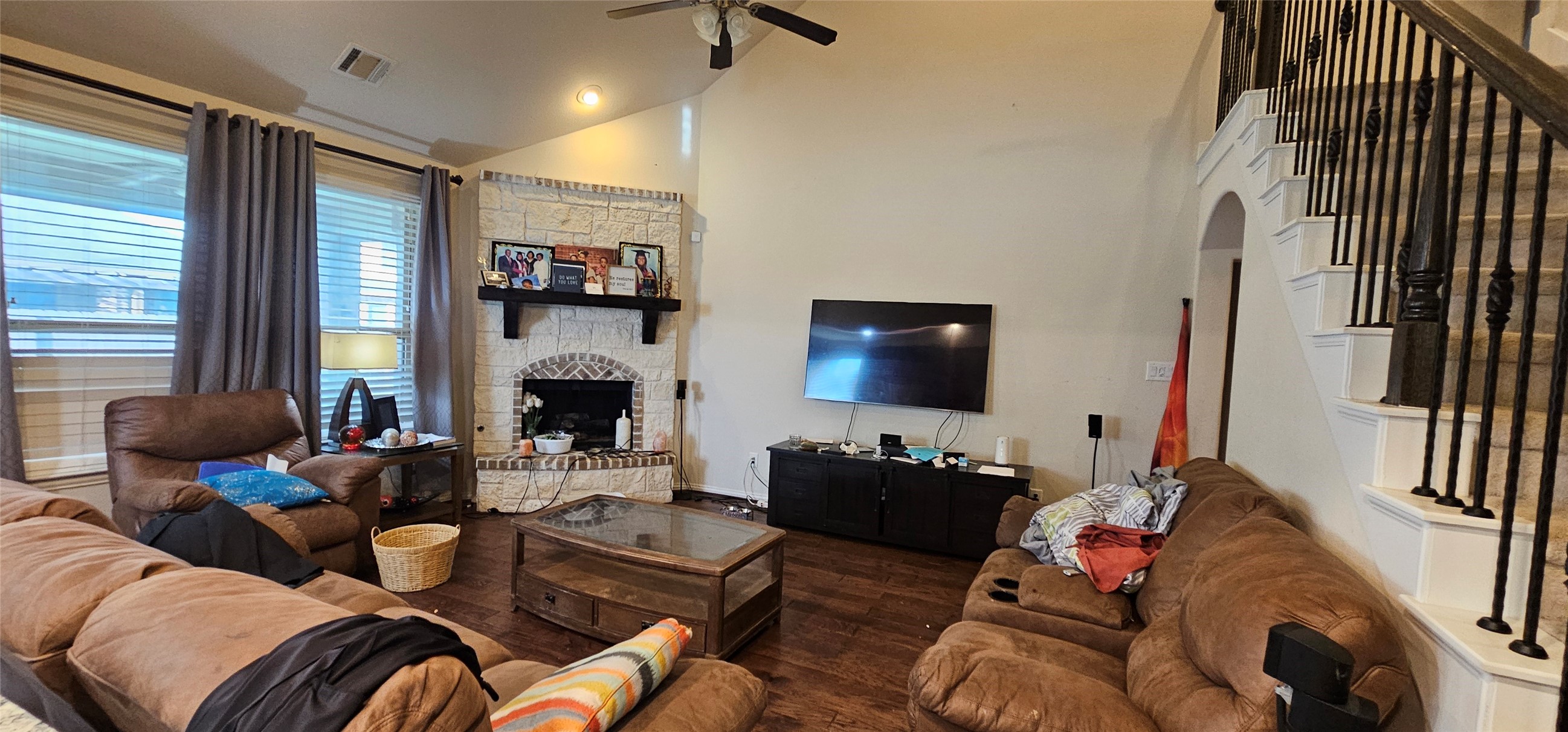 8107 Laughing Falcon Trail Conroe, TX 77385 - Photo 6 of 32