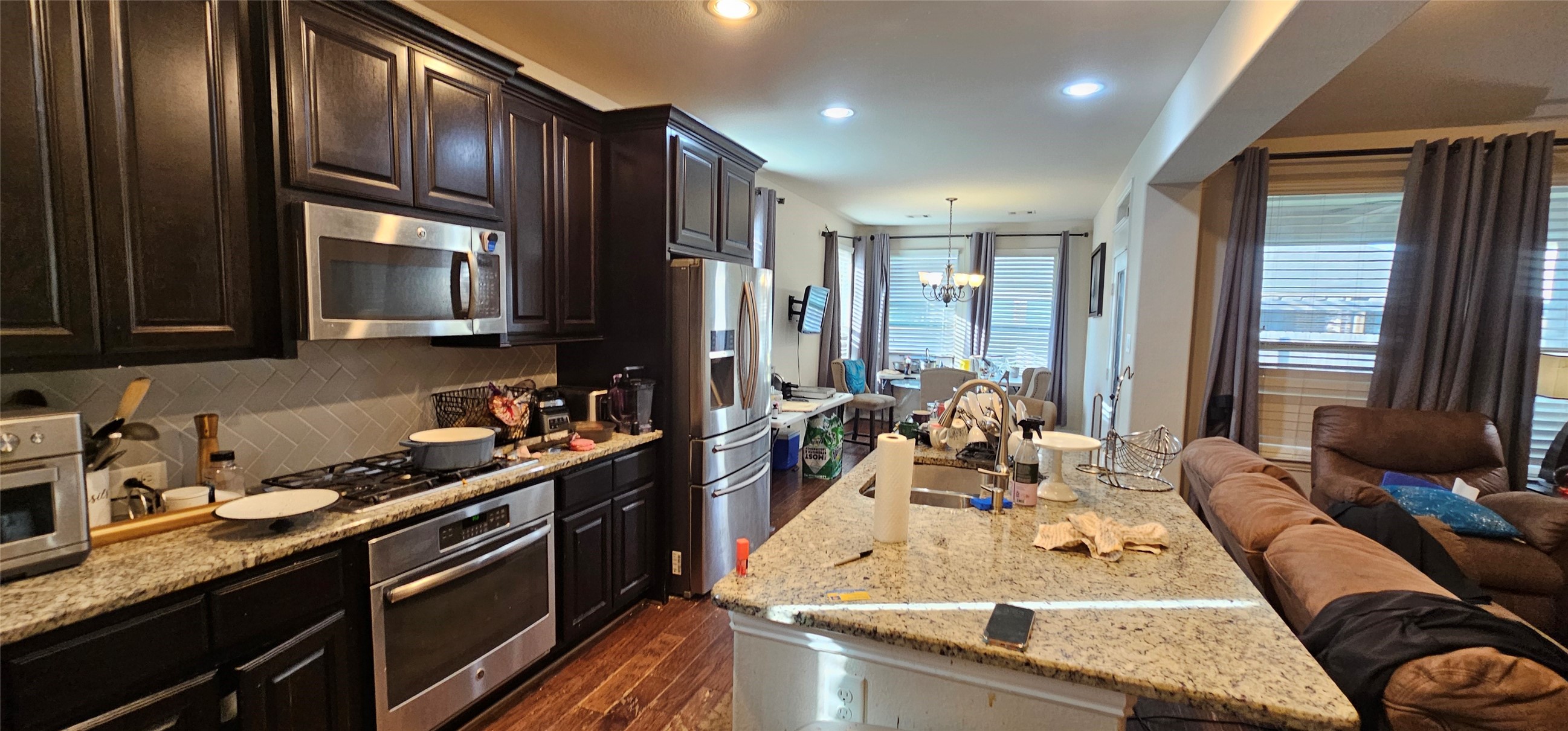 8107 Laughing Falcon Trail Conroe, TX 77385 - Photo 8 of 32