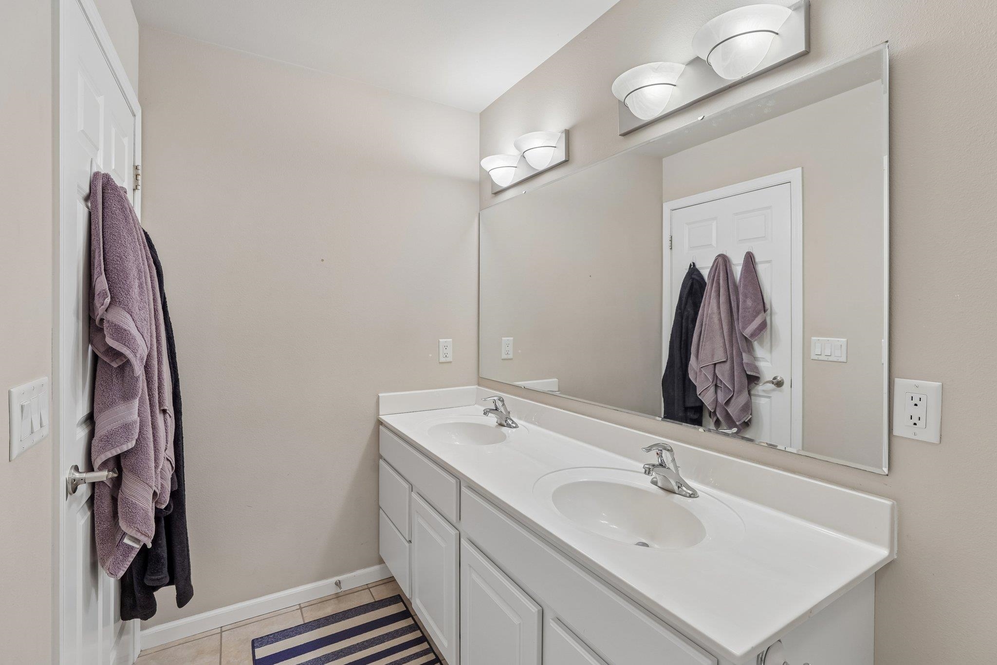 913 Countryside Crossing Waunakee, WI 53597 - Photo 33 of 67