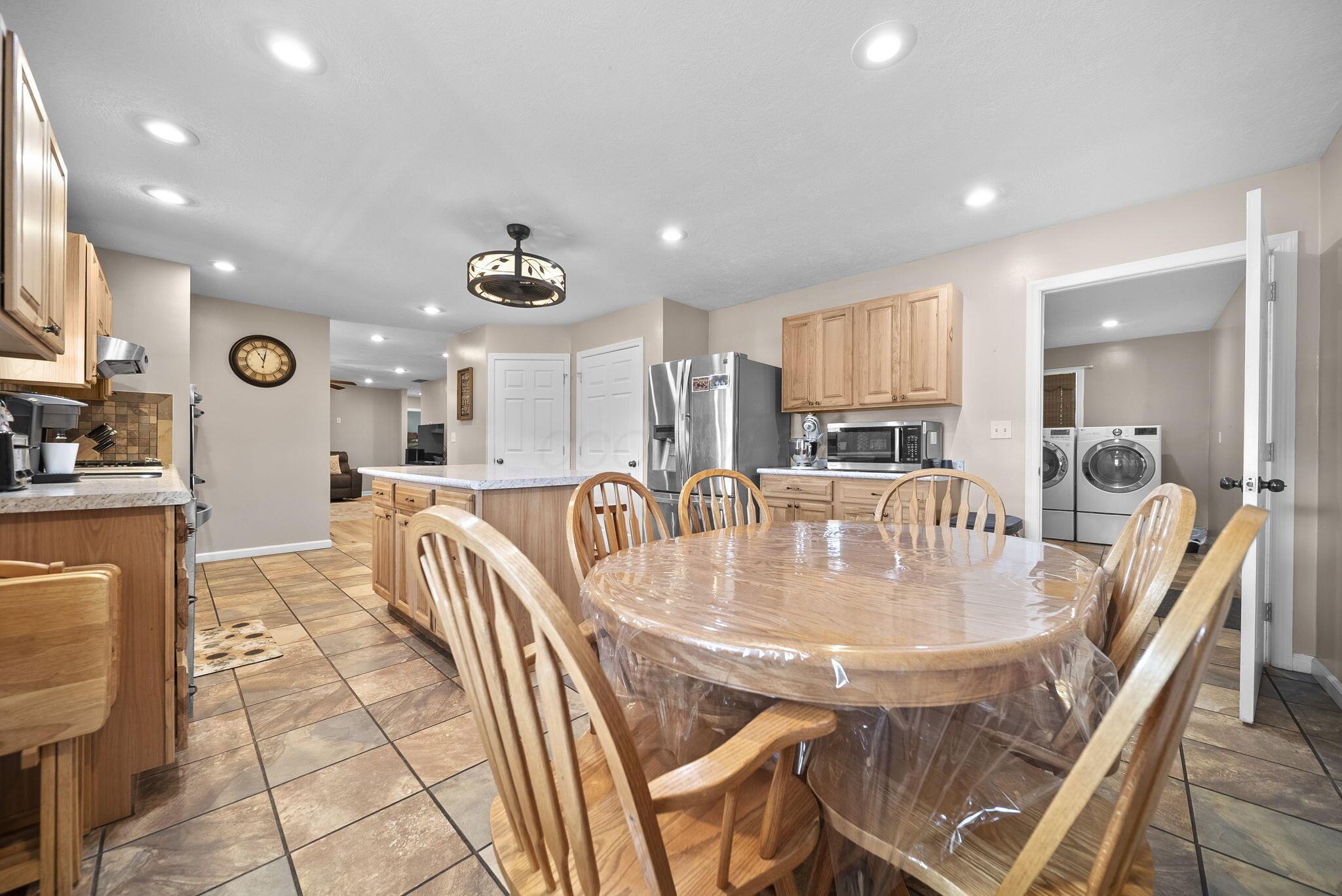 323 Bronx Corner Road Ray, OH 45672 - Photo 4 of 57 20-web-or-mls-DSC00666