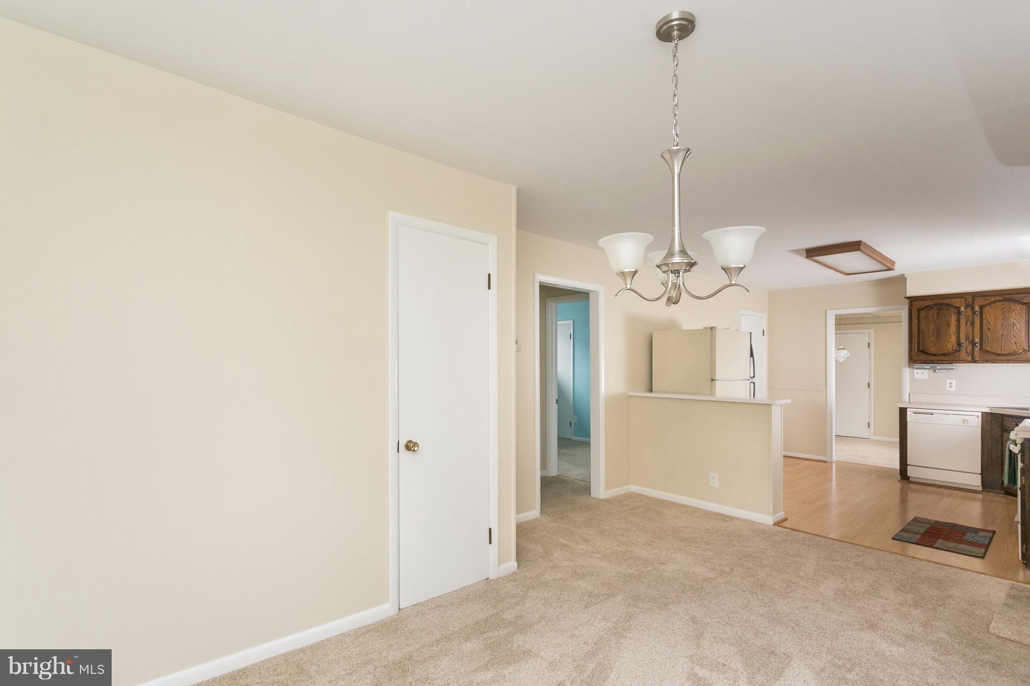 980 Seneca Park Road Baltimore, MD 21220 - Photo 6 of 30 Interior (General)