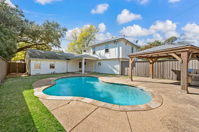 a picture of floor plan